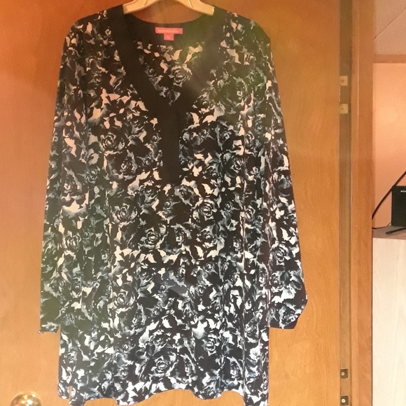 Woman Within Tops - Gorgeous top